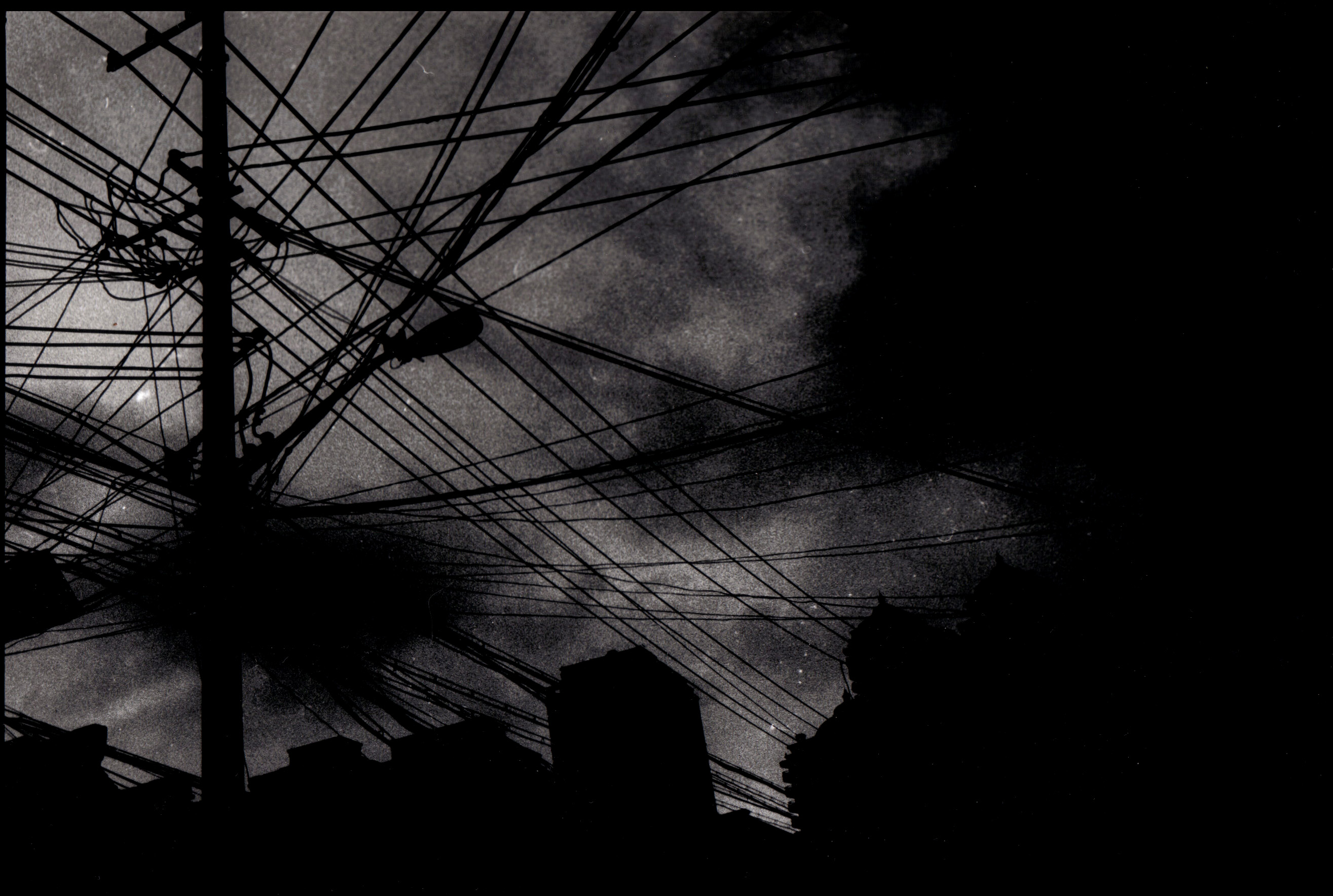 THE ESCAPE (CHINESE REQUIEM)