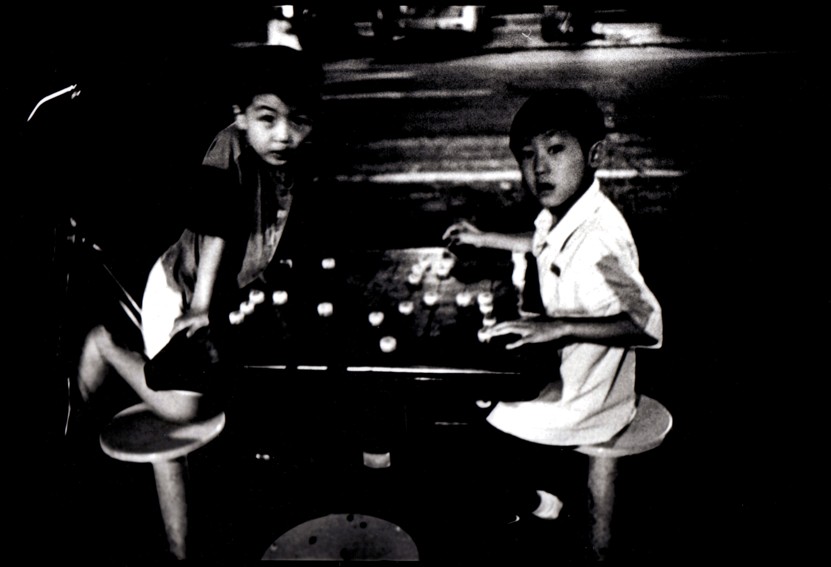 THE ESCAPE (CHINESE REQUIEM)