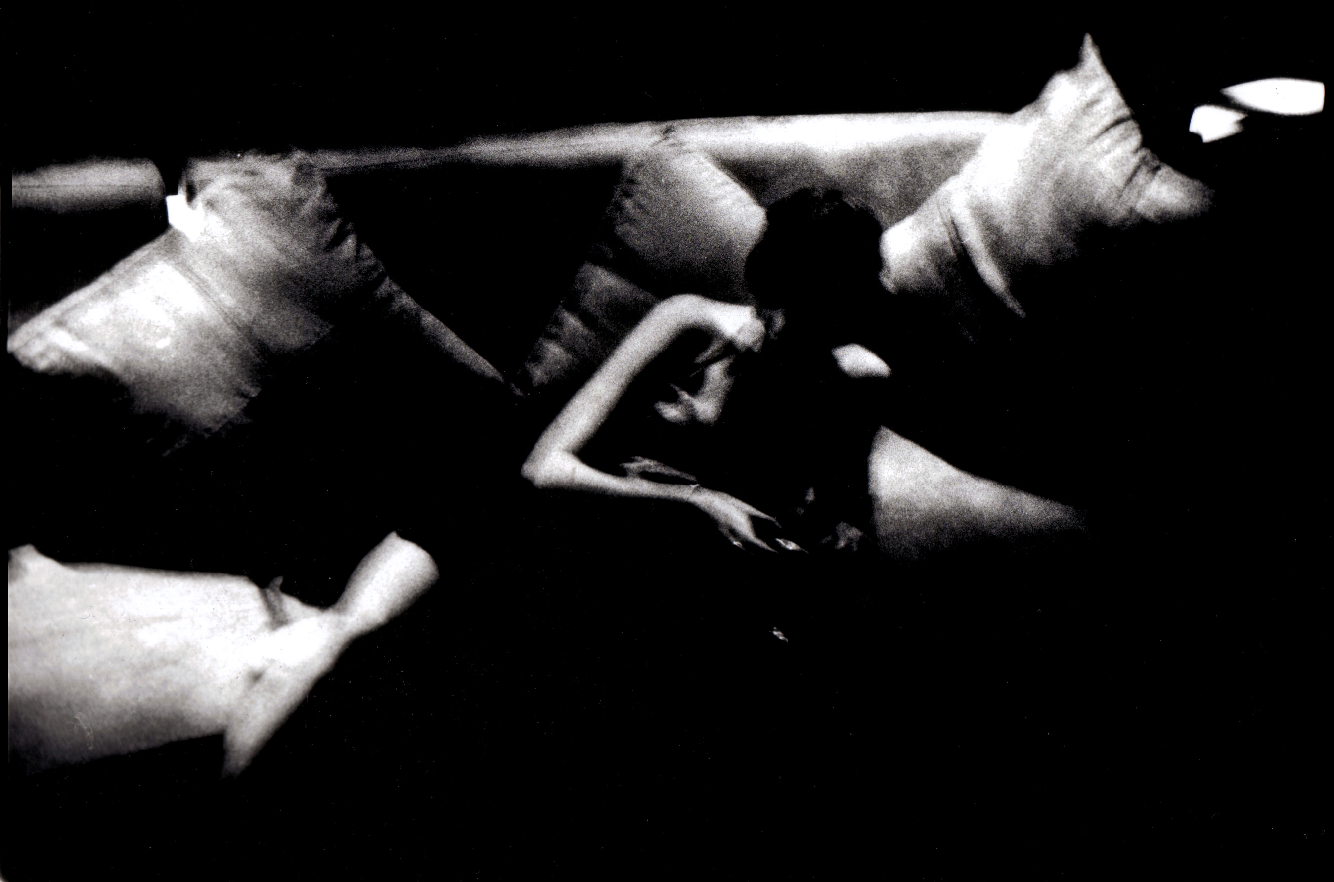 THE ESCAPE (CHINESE REQUIEM)