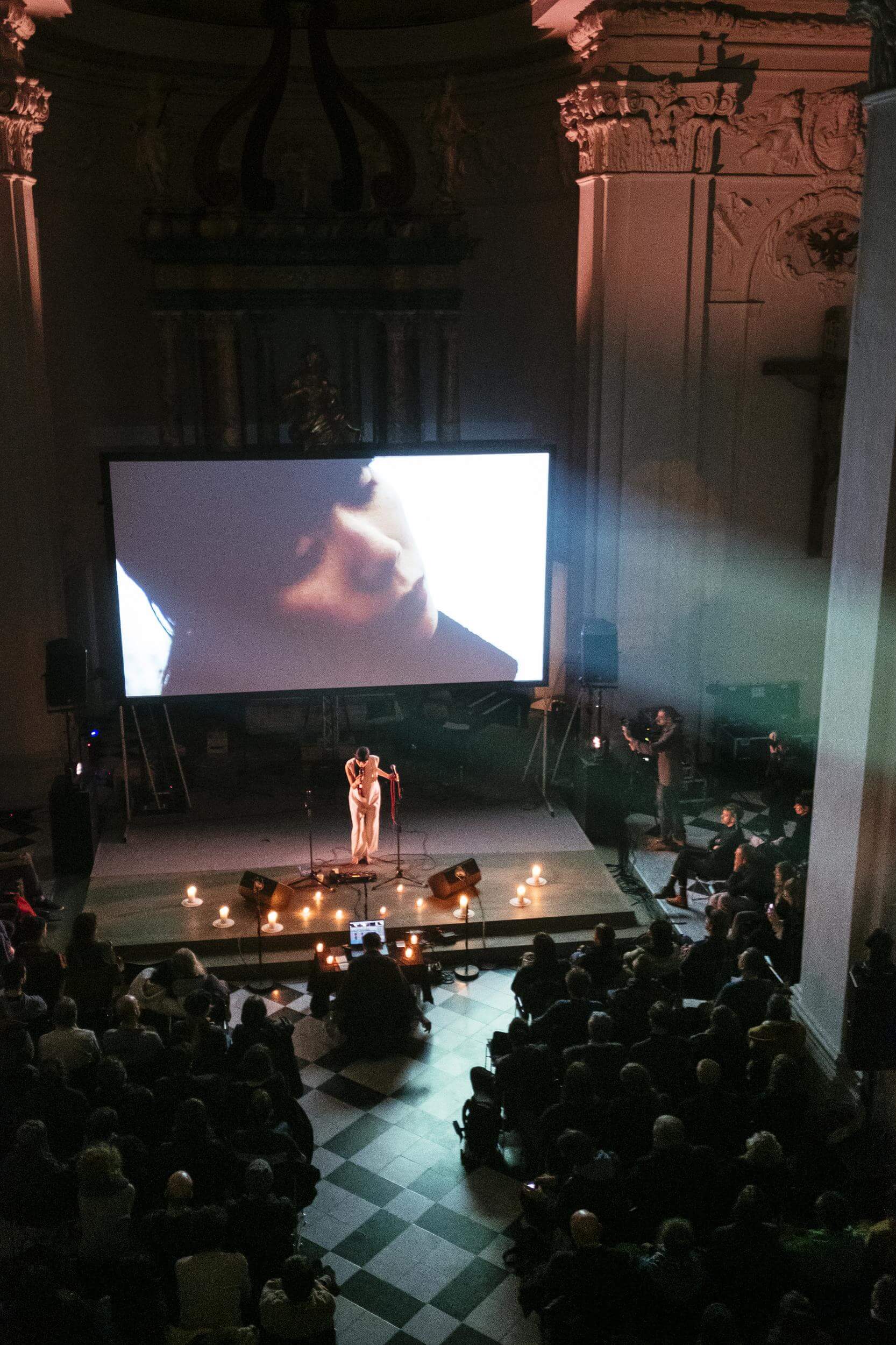 HATIS NOIT AT ELEVATE